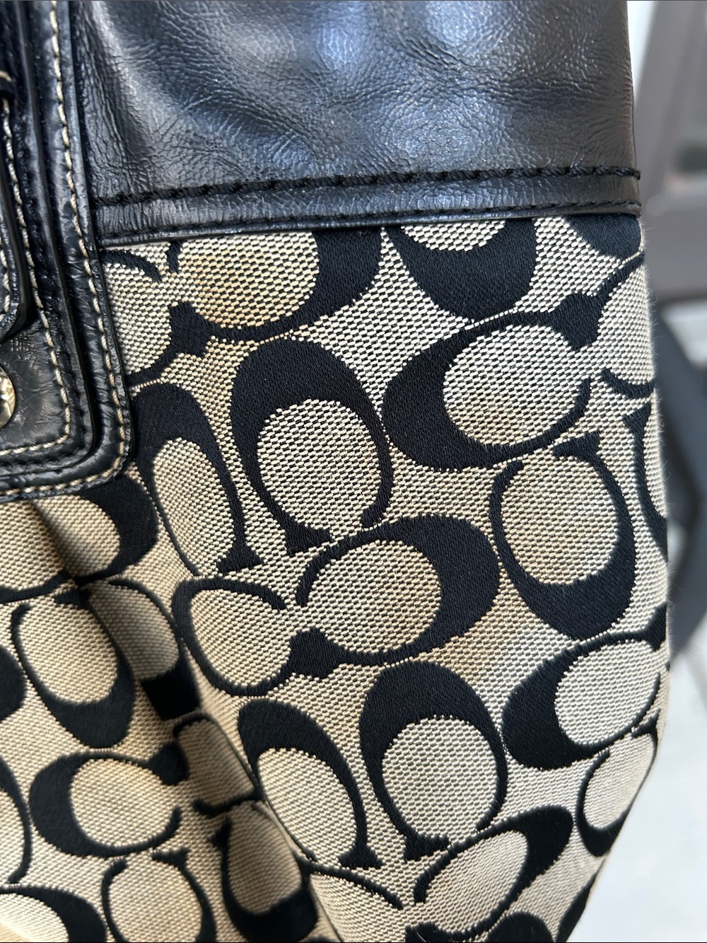 Coach F13742 Soho Black Pleated Leather Trim Signature Canvas Shoulder Bag. - Picture 16 of 16